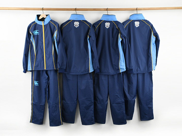 山口県立宇部高等学校ラグビー部樣 | カンタベリー作成例 | ゴルフ